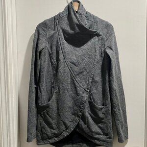 (12) Lululemon Athletica Stretch Thumb Hole Pockets Sporty Athleisure Jacket 4